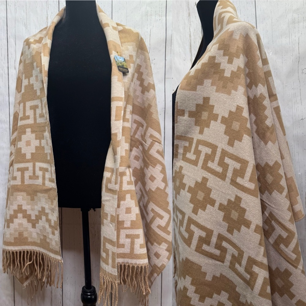 Andes Alpaca Womens Reversible Geometric Shawl Poncho Wrap Fringe Cozy NWT